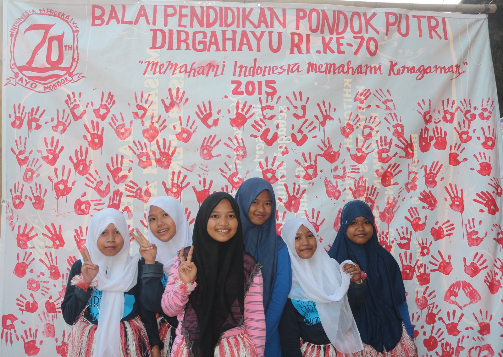 Pesan Perdamaian Dari Bilik Pesantren