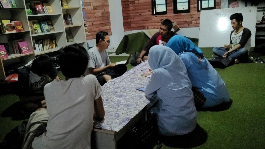 diskusi dwi minggu pelita
